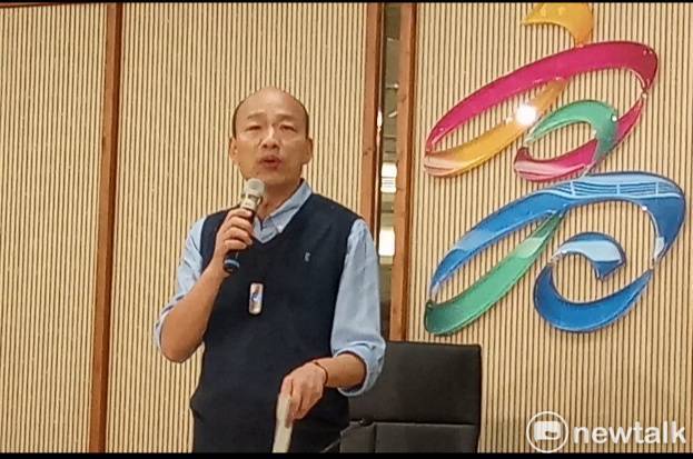 美麗島電子報董事長吳子嘉日前接受採訪,公布了關於高雄市長韓國瑜(圖)的民調數據。 圖:孫家銘/攝(資料照片)。 美麗島電子報董事長吳子嘉日前接受採訪,公布了關於高雄市長韓國瑜(圖)的民調數據。 圖:孫家銘/攝(資料照片)。