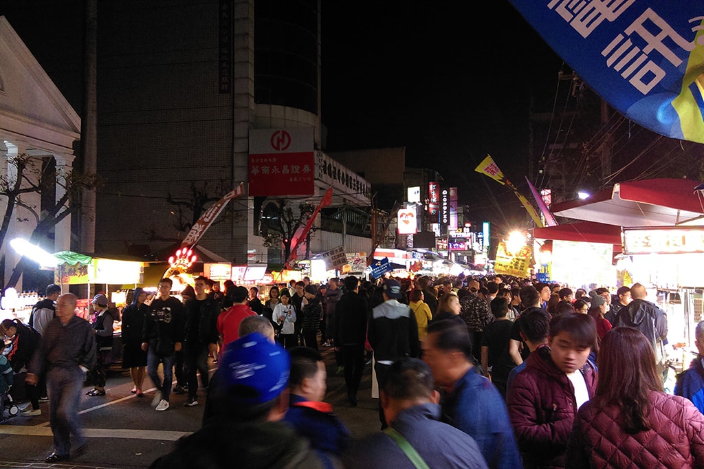 嘉義市文化路夜市。圖:交通部觀光局/提供 嘉義市文化路夜市。圖:交通部觀光局/提供