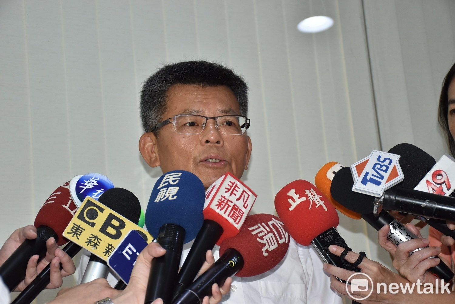 楊秋興承認詐騙共犯用辭過重,向韓國瑜道歉。 圖:孫家銘/攝 楊秋興承認詐騙共犯用辭過重,向韓國瑜道歉。 圖:孫家銘/攝