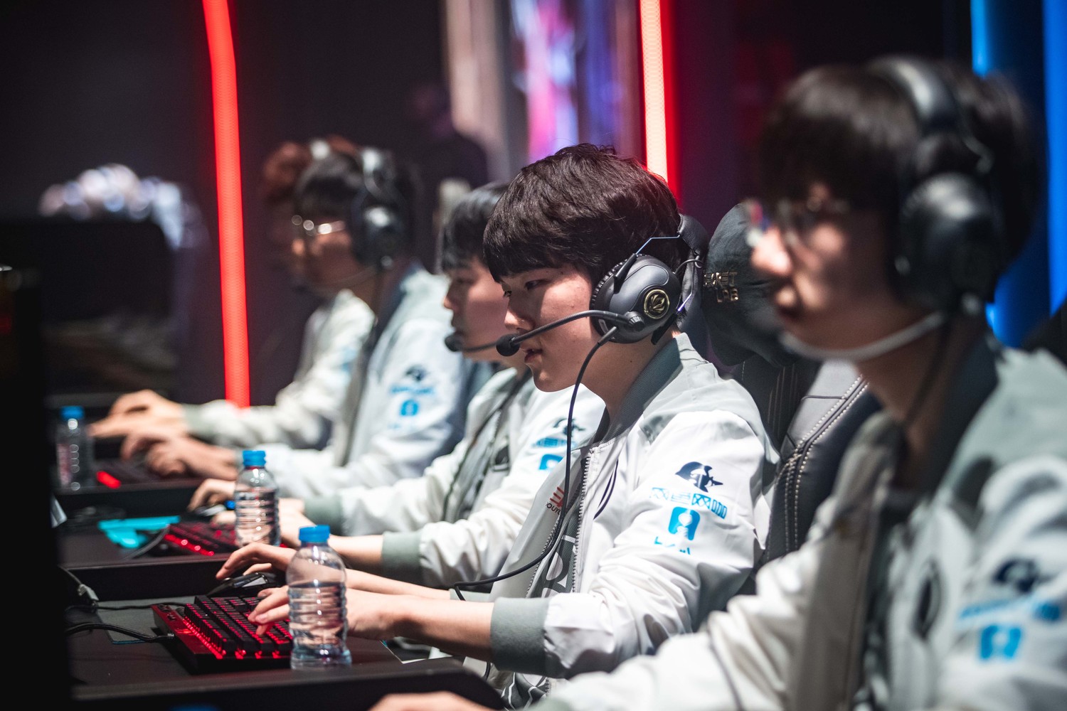 MMD預測這次MSI奪冠的會是IG,笑稱他們強得不像是地球人!