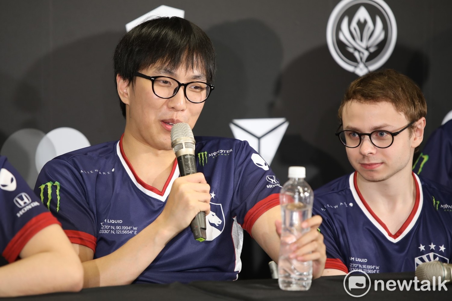 Doublelift點名隊友Jensen將會料理大魔王Faker。 圖:蔡幸秀/攝 Doublelift點名隊友Jensen將會料理大魔王Faker。 圖:蔡幸秀/攝