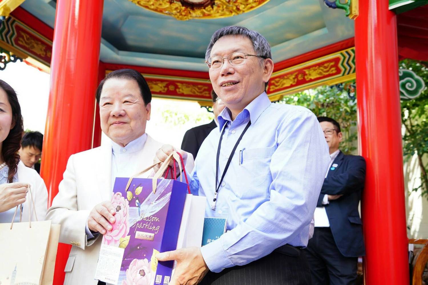 台北市長柯文哲赴日行程第二天,今天下午參訪東京媽祖廟。 圖:台北市政府 / 提供 台北市長柯文哲赴日行程第二天,今天下午參訪東京媽祖廟。 圖:台北市政府 / 提供