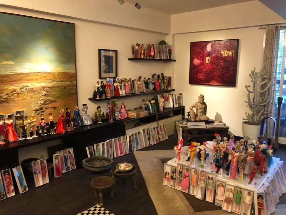 台西海口故事屋內部,現正開辦「童心看世界、夢幻娃娃玩具展」。 圖:台西 海口故事屋臉書/提供 台西海口故事屋內部,現正開辦「童心看世界、夢幻娃娃玩具展」。 圖:台西 海口故事屋臉書/提供