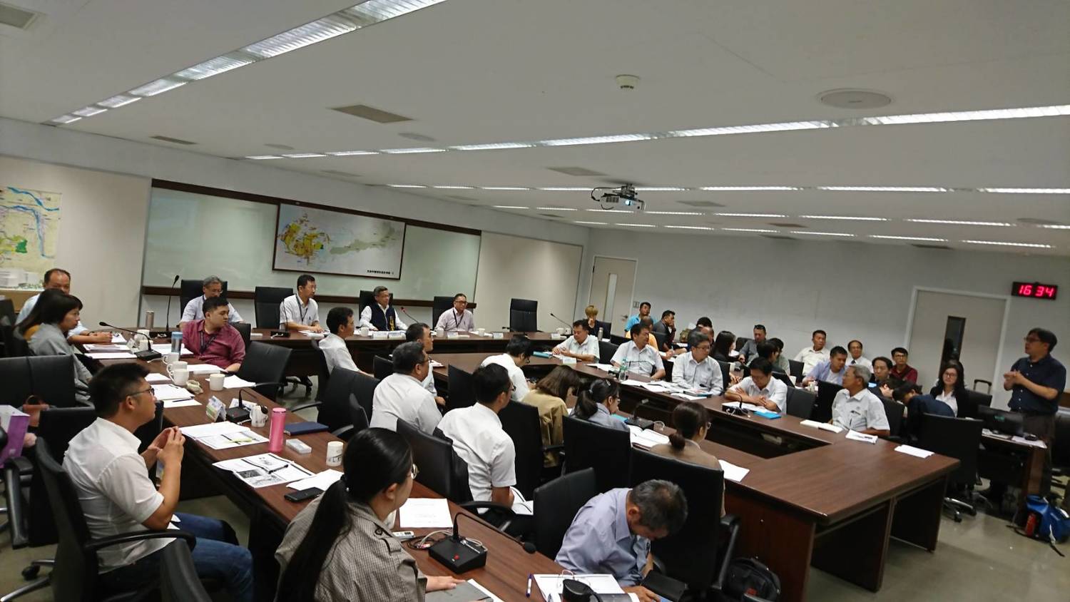 台中市政府召開綠美圖工程協調會。 圖:台中市政府/提供 台中市政府召開綠美圖工程協調會。 圖:台中市政府/提供