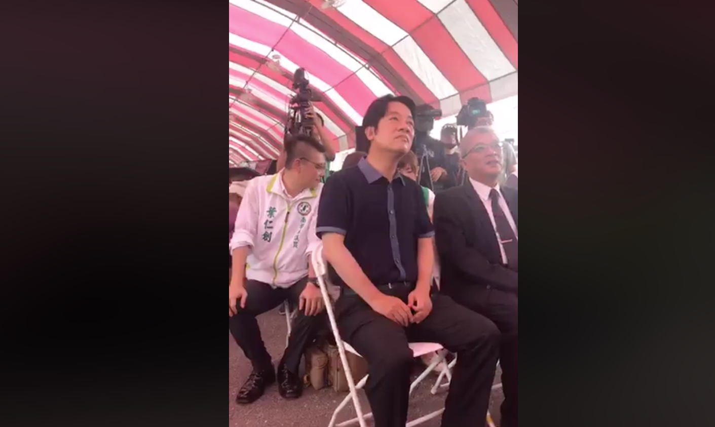 前行政院長賴清德出席台南廣播節目主持人阿羚聽友見面會。 圖:擷自台灣羚聲臉書影片 前行政院長賴清德出席台南廣播節目主持人阿羚聽友見面會。 圖:擷自台灣羚聲臉書影片