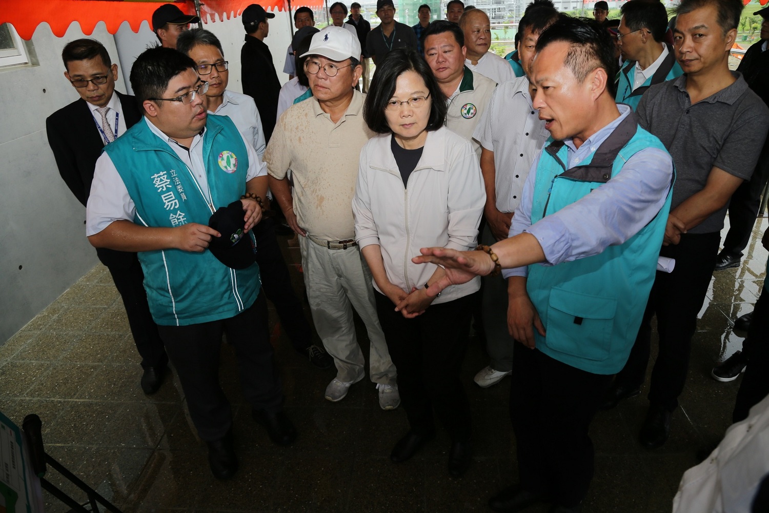 翁章梁指出,最近因中美貿易大戰,台商回流及在地台商投資需地,經濟部工業局也積極在尋找土地。 圖:嘉義縣政府/提供 翁章梁指出,最近因中美貿易大戰,台商回流及在地台商投資需地,經濟部工業局也積極在尋找土地。 圖:嘉義縣政府/提供