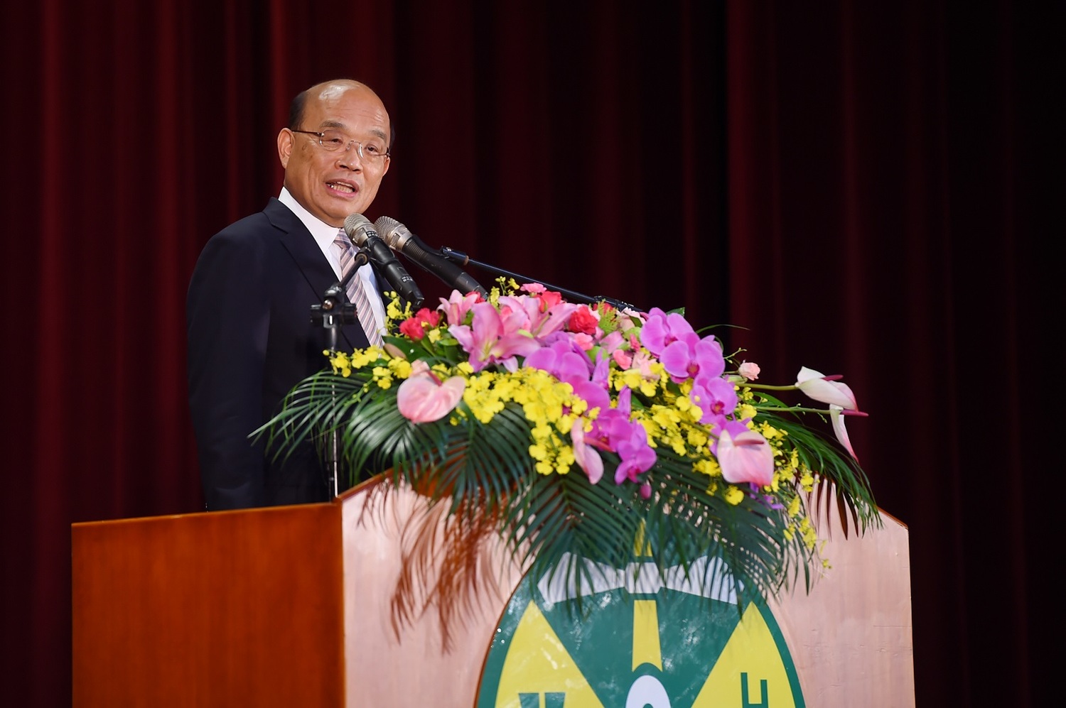 行政院長蘇貞昌今(1)日上午出席財政部108年稅務節慶祝暨表揚大會。 圖:行政院提供 行政院長蘇貞昌今(1)日上午出席財政部108年稅務節慶祝暨表揚大會。 圖:行政院提供