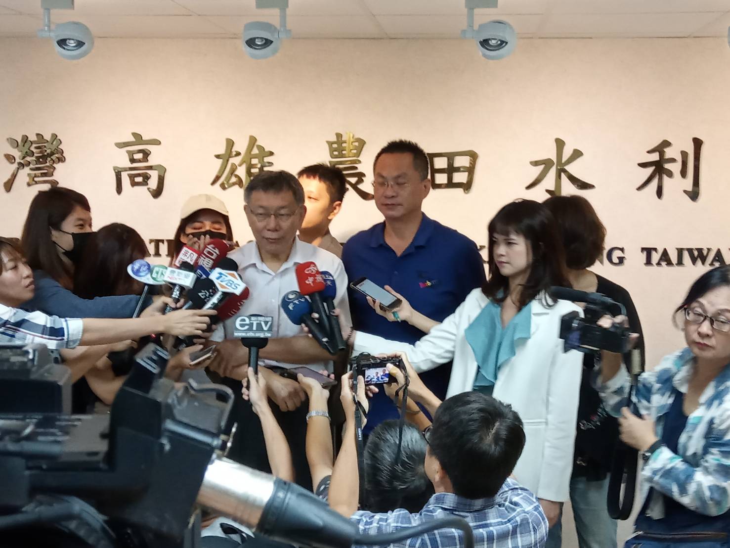 兩人會後接受媒體聯訪。 圖:孫家銘/攝 兩人會後接受媒體聯訪。 圖:孫家銘/攝