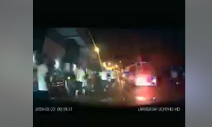 出 ())) 出 出 出 出 出 出 出 , , , , , , , , , , , , , , , , , , 出 ())) 出 出 出 出 出 出 出 , , , , , , , , , , , , , , , , , ,