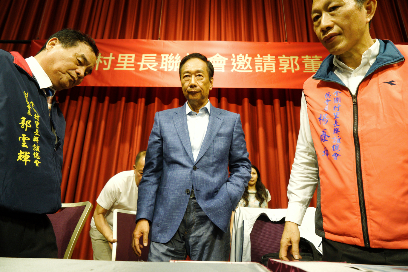今年六月郭台銘和全國村里長聯誼會會員座談。 圖:張良一/攝(資料照片) 今年六月郭台銘和全國村里長聯誼會會員座談。 圖:張良一/攝(資料照片)