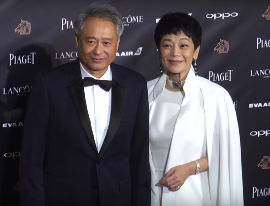 上屆金馬獎主席李安為了兩岸統獨的發言而頭疼不已。 翻攝自youtube 上屆金馬獎主席李安為了兩岸統獨的發言而頭疼不已。 翻攝自youtube