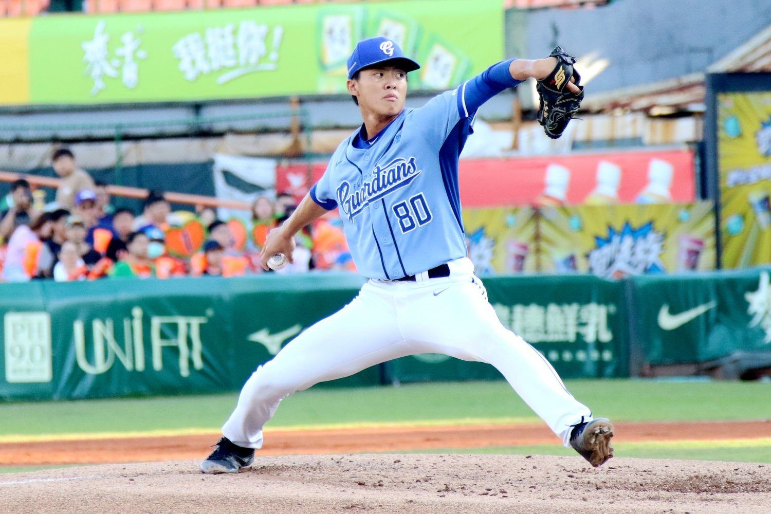 游霆崴先發初登板就奪勝。 圖 : nownews/提供 游霆崴先發初登板就奪勝。 圖 : nownews/提供