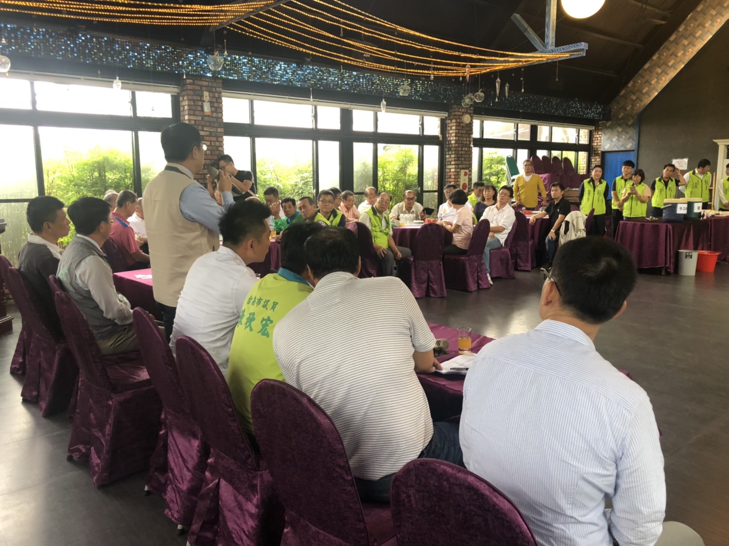 蔡英文台南競選總部主委黃偉哲會同立委郭國文等人在善化召集立委第二選區地方組織會議。(黃博郎攝) 蔡英文台南競選總部主委黃偉哲會同立委郭國文等人在善化召集立委第二選區地方組織會議。(黃博郎攝)