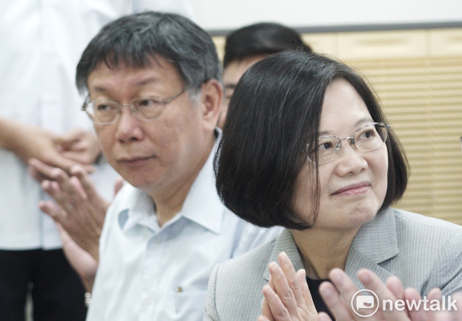 總統蔡英文(右)與台北市長柯文哲(左)。 圖:張良一 / 攝 總統蔡英文(右)與台北市長柯文哲(左)。 圖:張良一 / 攝