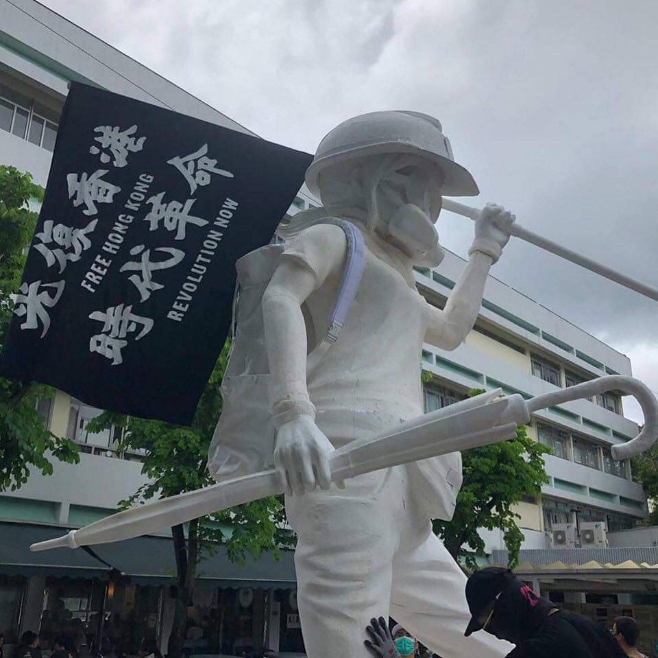 先前發起的「三罷」,因學生正在放暑假,學生未能響應罷課,2日雖為開學日,仍有不少學生參與。 圖 : 翻攝自桑普臉書 先前發起的「三罷」,因學生正在放暑假,學生未能響應罷課,2日雖為開學日,仍有不少學生參與。 圖 : 翻攝自桑普臉書
