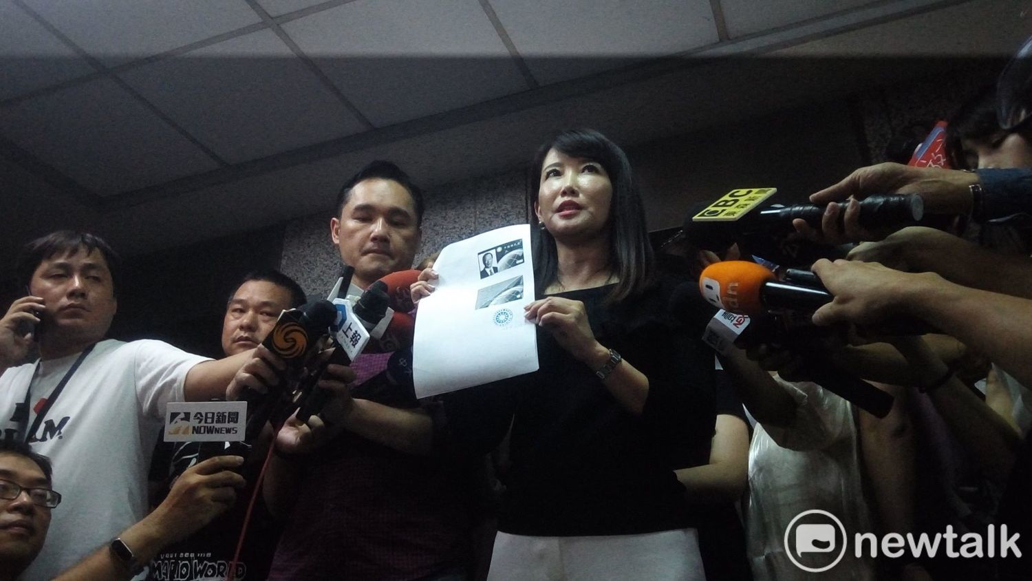 國民黨中正區黨部已於退黨文件上蓋章。 圖:黃建豪/攝 國民黨中正區黨部已於退黨文件上蓋章。 圖:黃建豪/攝