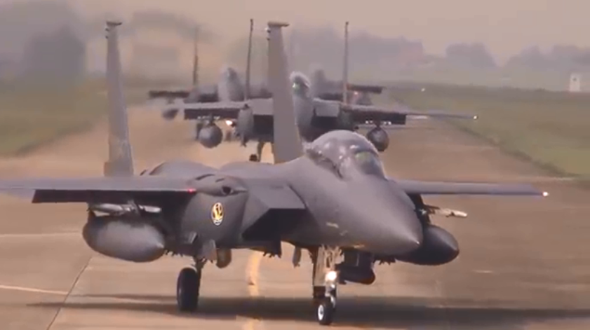 南韓空軍今(22)日出動戰鬥機執行伴飛驅離俄羅斯軍機任務。 圖:翻攝Youtube 南韓空軍今(22)日出動戰鬥機執行伴飛驅離俄羅斯軍機任務。 圖:翻攝Youtube
