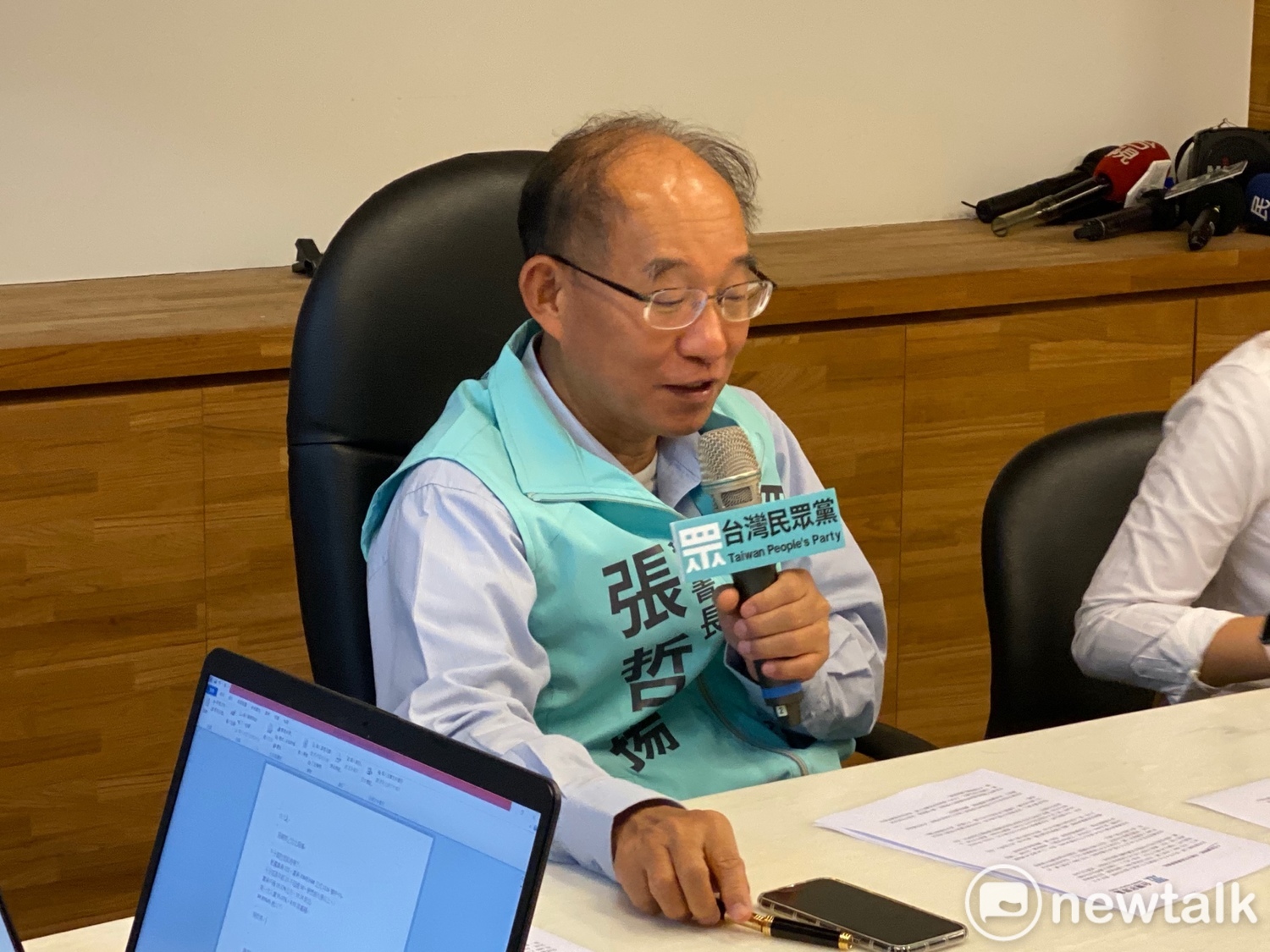 民眾黨秘書長張哲揚。 圖:周煊惠 /攝 民眾黨秘書長張哲揚。 圖:周煊惠 /攝