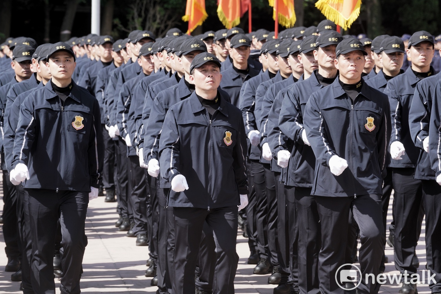 國家安全局今舉行第十五任正副總統選舉安維編組結訓典禮,共計有330位特勤人員加入總統大選安維編組。 圖:張良一/攝 國家安全局今舉行第十五任正副總統選舉安維編組結訓典禮,共計有330位特勤人員加入總統大選安維編組。 圖:張良一/攝