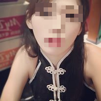 酒店業者表示,死者陳女賺錢就是為了養家,但她卻遭陳嫌殺害,批陳嫌「比禽獸不如!」 圖:翻攝自陳姓死者臉書 酒店業者表示,死者陳女賺錢就是為了養家,但她卻遭陳嫌殺害,批陳嫌「比禽獸不如!」 圖:翻攝自陳姓死者臉書