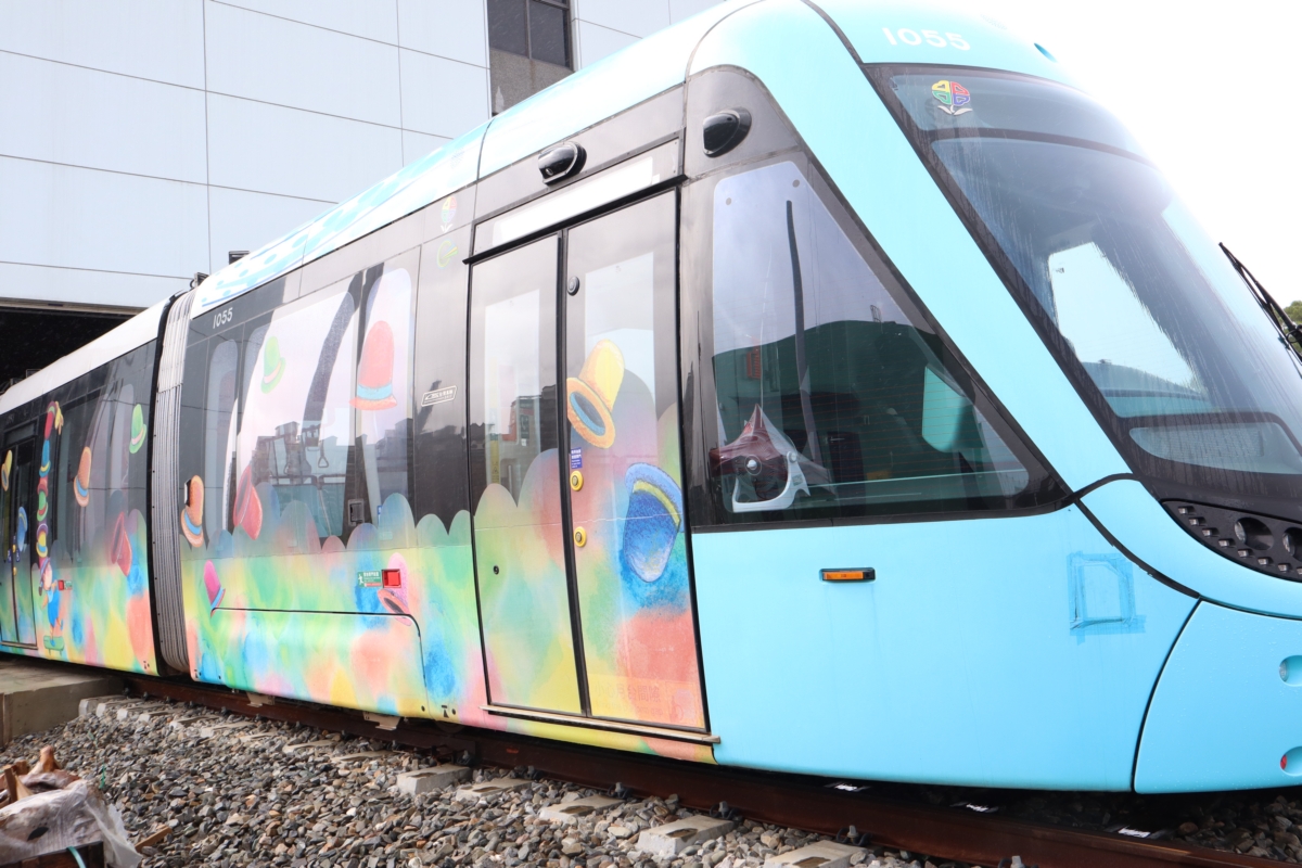 漂浮城市主題列車車廂。 圖:翻攝自新北捷運公司網站 漂浮城市主題列車車廂。 圖:翻攝自新北捷運公司網站