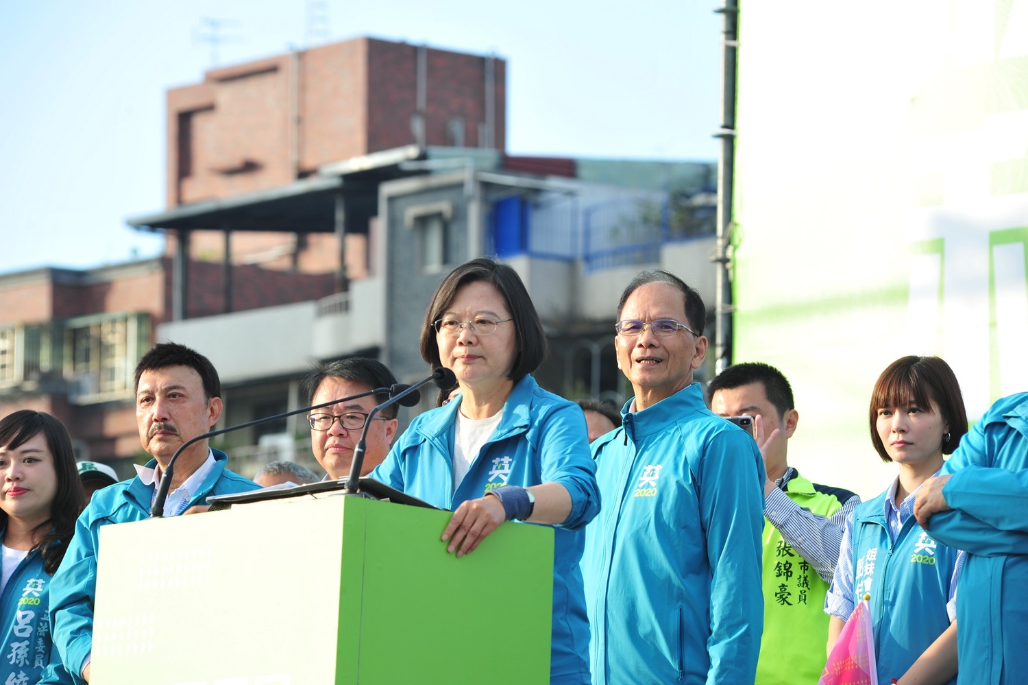 蔡英文表示,要達到「總統連任,國會過半」的總目標,新北市就是第一指標。 圖:蔡英文新北競總辦公室/提供 蔡英文表示,要達到「總統連任,國會過半」的總目標,新北市就是第一指標。 圖:蔡英文新北競總辦公室/提供