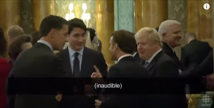 英國首相強生、加拿大總理杜魯道和法國總統馬克宏等人被拍到在一場晚宴中,疑似調侃美國總統川普。 圖:翻攝Youtube 英國首相強生、加拿大總理杜魯道和法國總統馬克宏等人被拍到在一場晚宴中,疑似調侃美國總統川普。 圖:翻攝Youtube
