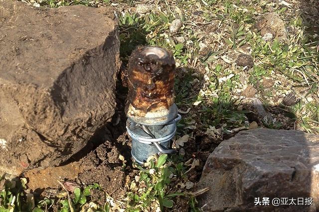 氰化物炸彈裝置,外觀看起來像灑水器。 圖 : 翻攝自微信 氰化物炸彈裝置,外觀看起來像灑水器。 圖 : 翻攝自微信