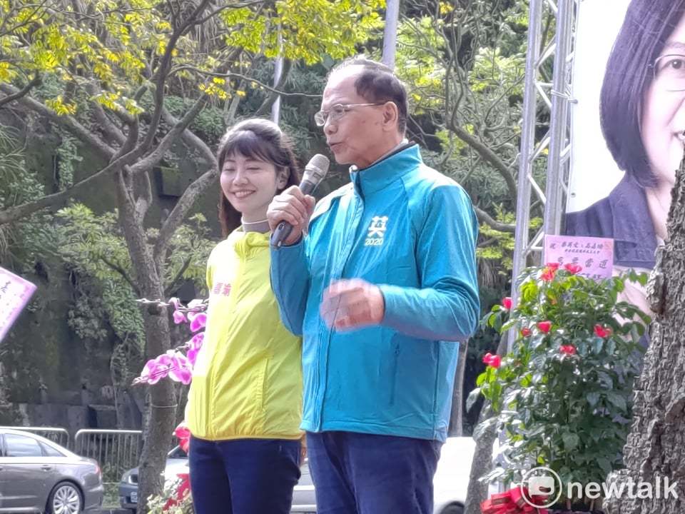 前行政院長游錫堃澄清帳號是被盜用。 圖:黃建豪/攝 前行政院長游錫堃澄清帳號是被盜用。 圖:黃建豪/攝