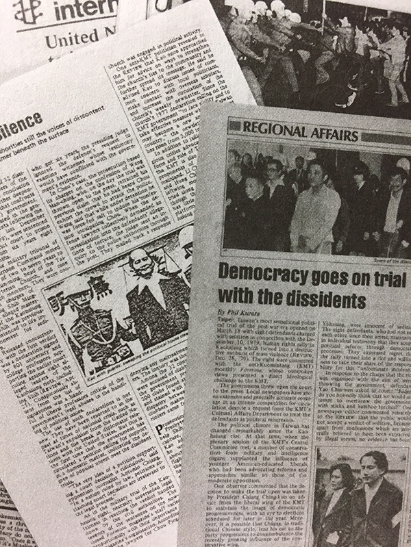 陳菊說,被逮捕之後持續不斷地疲勞審訊,甚至不給上廁所…諸如這類的不人道待遇,都是她的親身經歷。也就是這段剛被逮捕到景美看守所的時間,讓她一度信心全失,覺得自己是個「沒有明天的人了」。 陳菊說,被逮捕之後持續不斷地疲勞審訊,甚至不給上廁所…諸如這類的不人道待遇,都是她的親身經歷。也就是這段剛被逮捕到景美看守所的時間,讓她一度信心全失,覺得自己是個「沒有明天的人了」。
