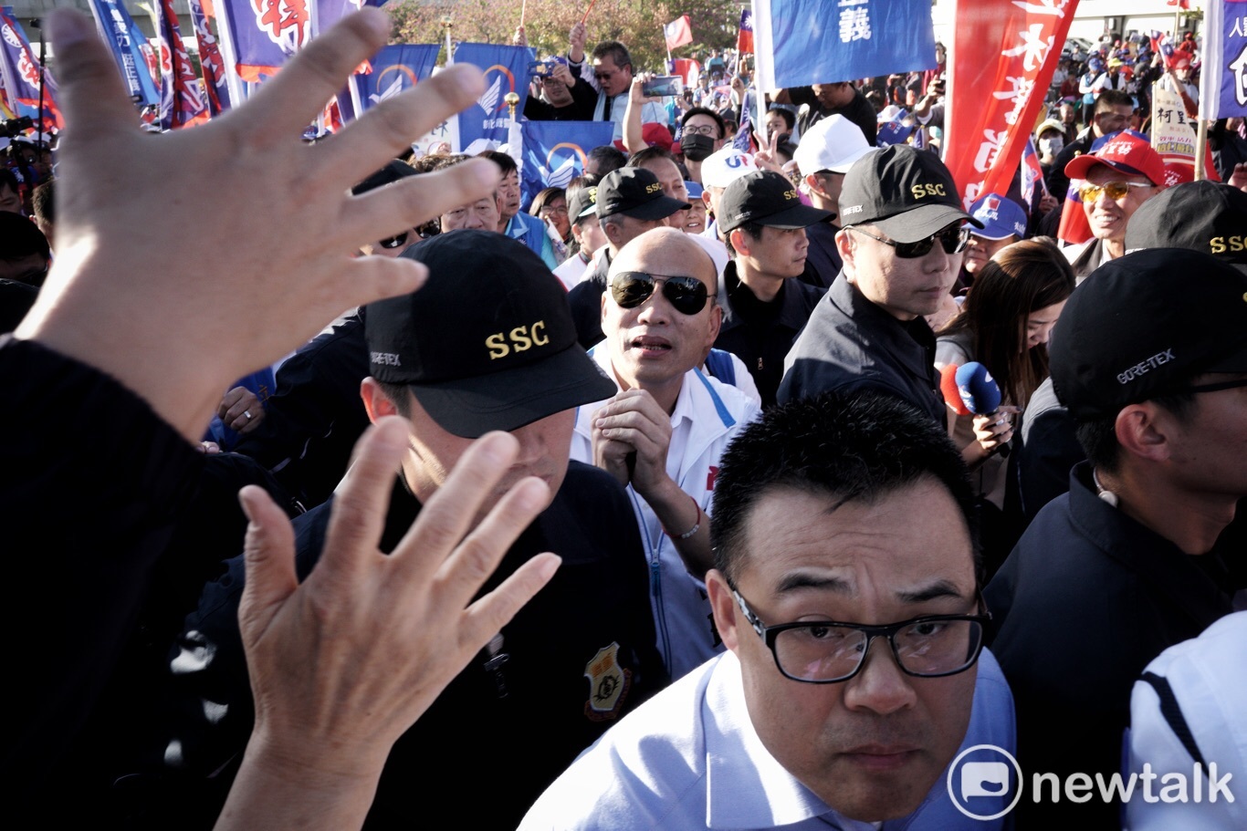 國民黨大咖和韓國瑜14日下午齊聚彰化挺蕭景田。 圖:張良一/攝 國民黨大咖和韓國瑜14日下午齊聚彰化挺蕭景田。 圖:張良一/攝