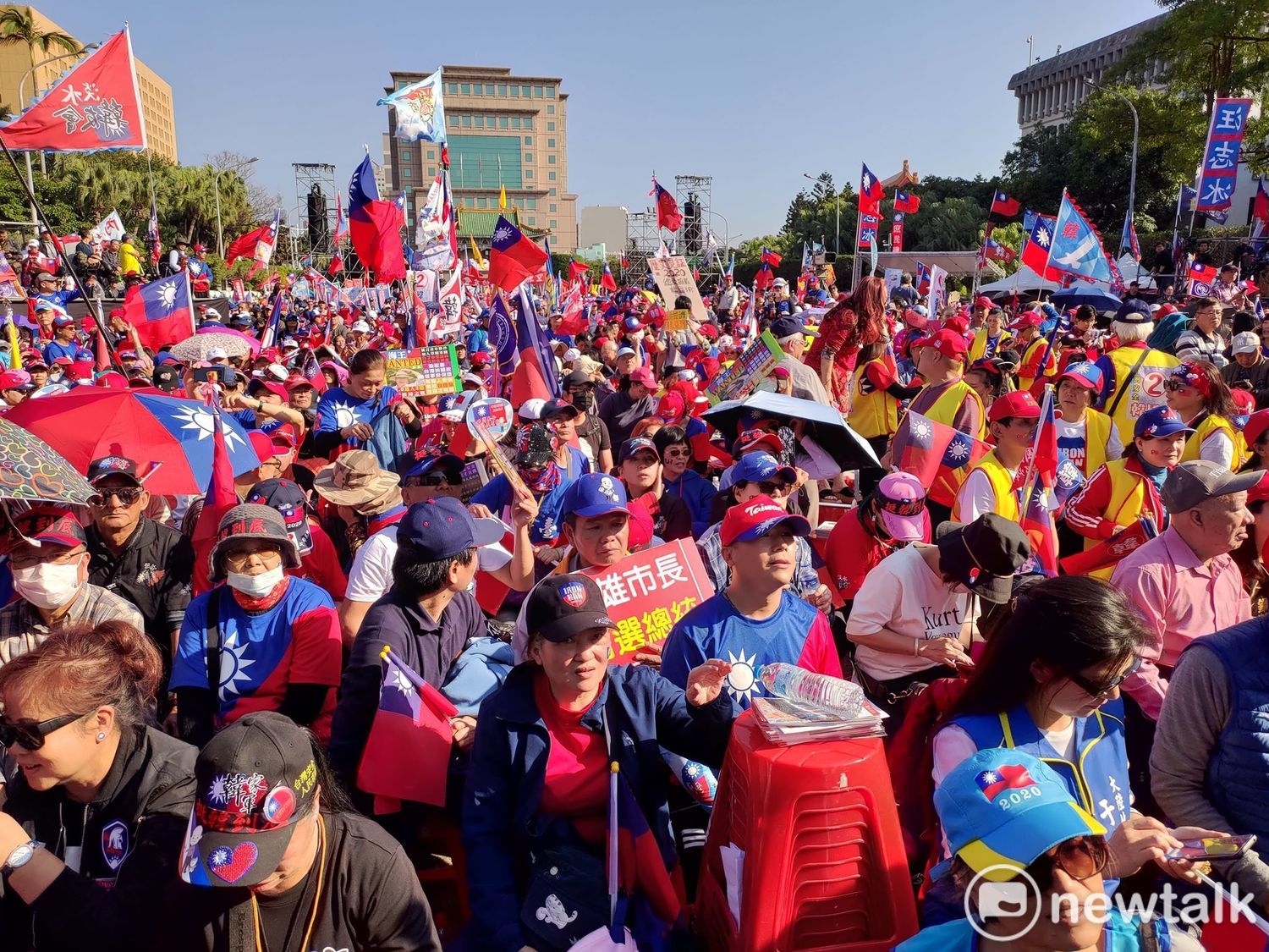 韓國瑜凱道造勢晚會,下午5點開場。 圖:黃建豪/攝 韓國瑜凱道造勢晚會,下午5點開場。 圖:黃建豪/攝