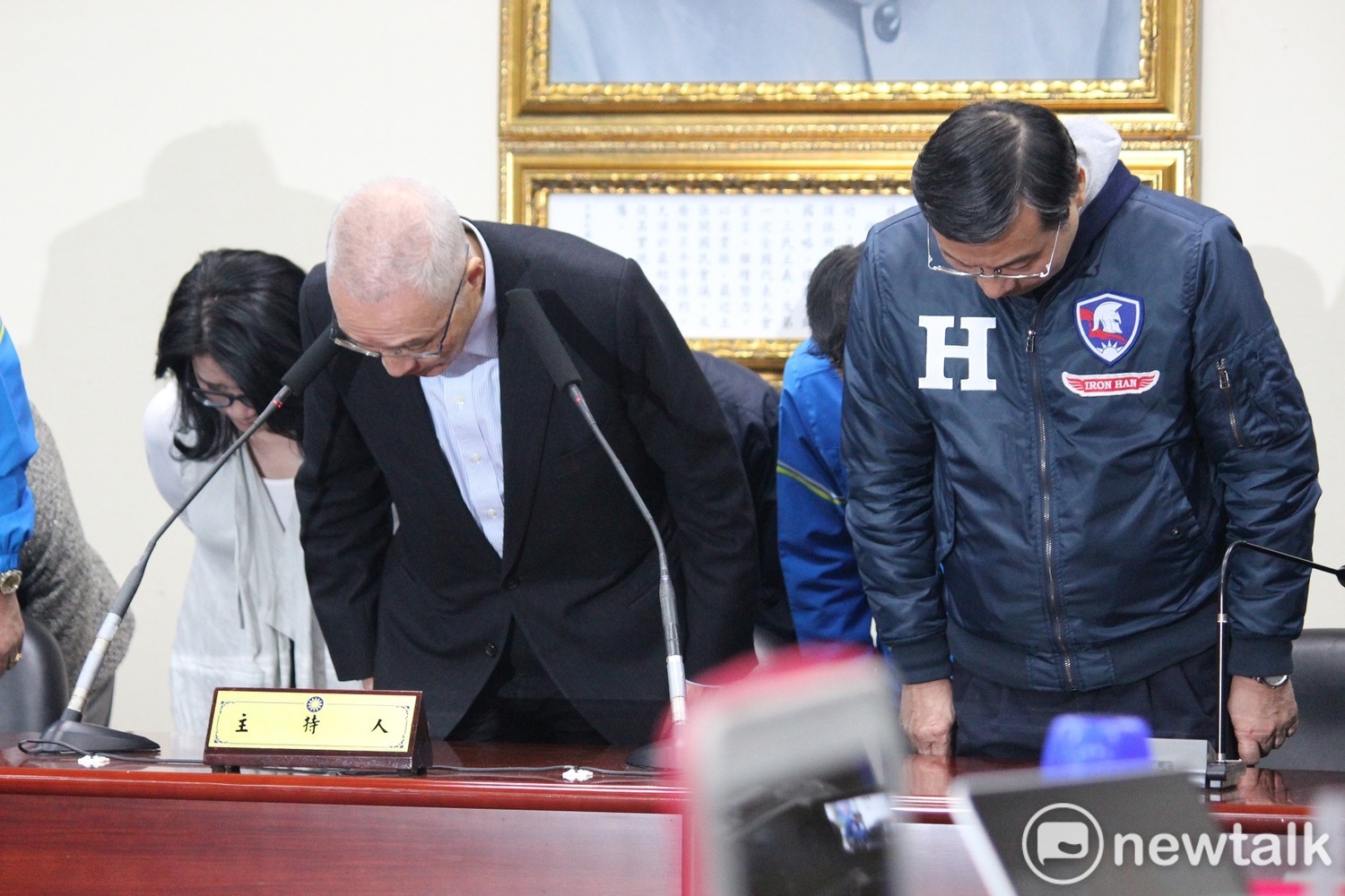 國民黨主席吳敦義率黨中央一級主管請辭，為敗選負責。  圖：黃建豪/攝(資料照片)