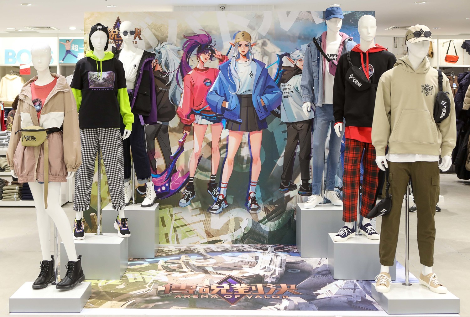 《Garena傳說對決》X GU聯名款式今日(1/14)於GU ATT 4 FUN店以及GU網路商店搶先開賣 圖:Garena/提供 《Garena傳說對決》X GU聯名款式今日(1/14)於GU ATT 4 FUN店以及GU網路商店搶先開賣 圖:Garena/提供