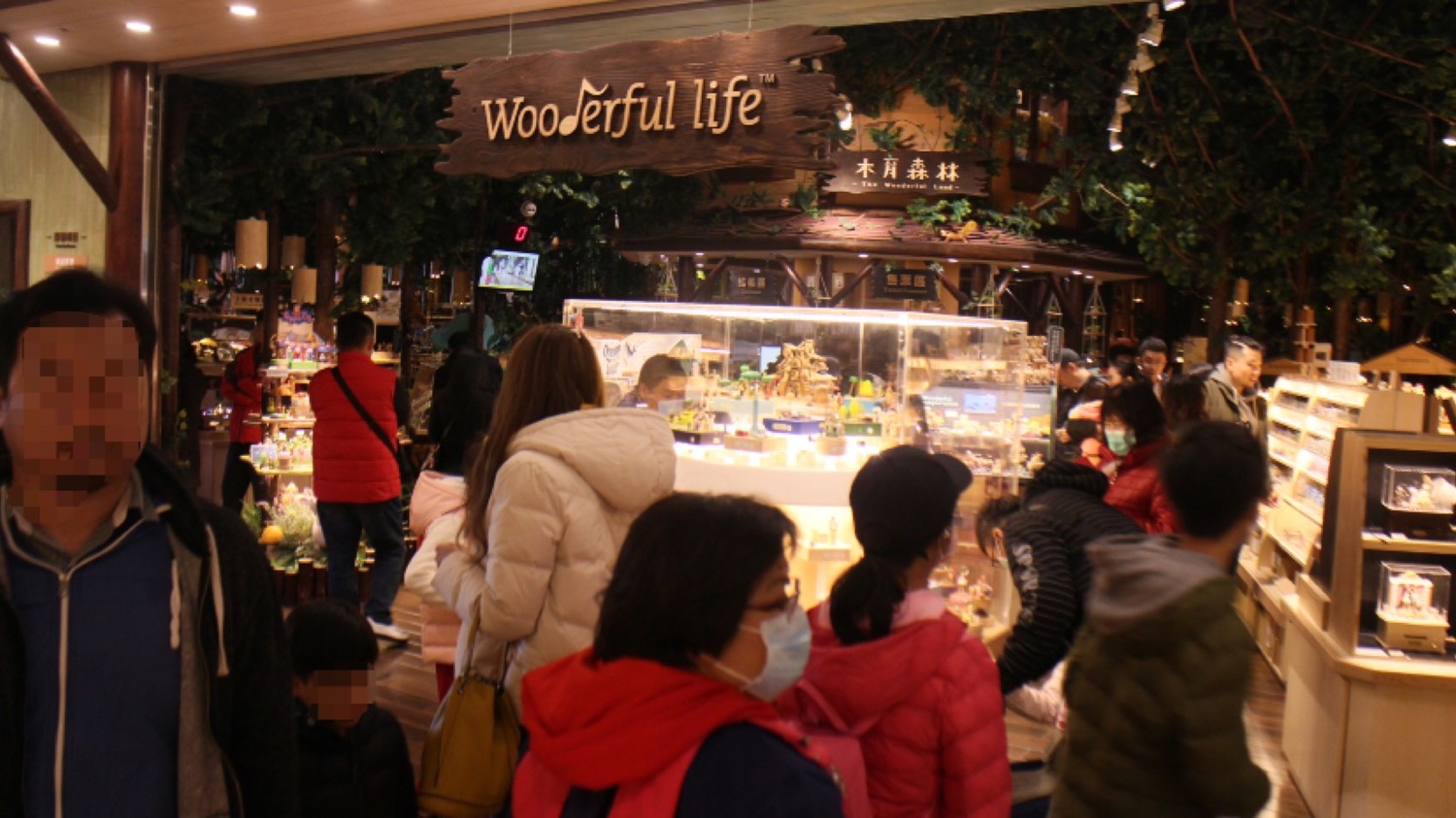麗寶Outlet Mall-Wooderful Life逛街人潮。 圖 : 麗寶渡假區/提供 麗寶Outlet Mall-Wooderful Life逛街人潮。 圖 : 麗寶渡假區/提供