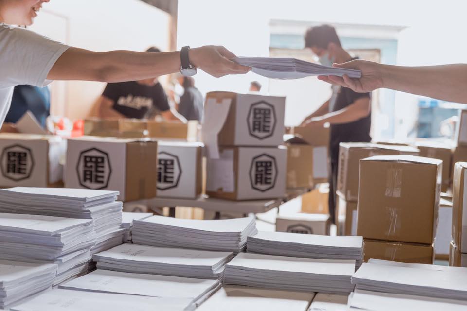 罷韓團體明(9)日將送出40萬份連署書至高雄市選委會。 圖:翻攝自Wecare高雄臉書 罷韓團體明(9)日將送出40萬份連署書至高雄市選委會。 圖:翻攝自Wecare高雄臉書