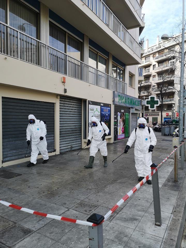 尼斯是法國第5大城,如今因為武漢肺炎,居民幾乎都待在家中,而市府則加強消毒作業。 圖:翻攝自艾斯卓西臉書 尼斯是法國第5大城,如今因為武漢肺炎,居民幾乎都待在家中,而市府則加強消毒作業。 圖:翻攝自艾斯卓西臉書