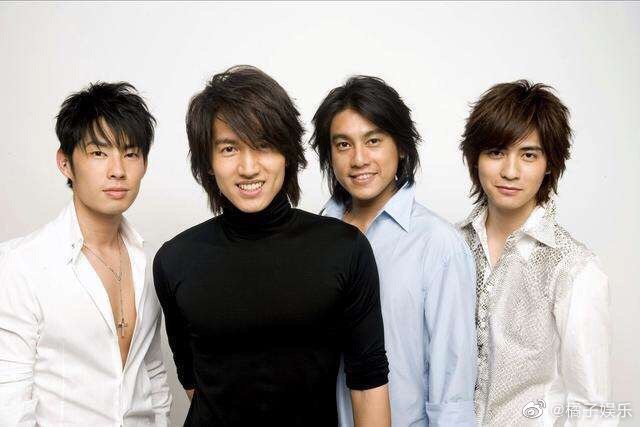 19年前偶像劇《流星花園》,捧紅這4位大男孩組成F4。 圖:翻攝微博 19年前偶像劇《流星花園》,捧紅這4位大男孩組成F4。 圖:翻攝微博