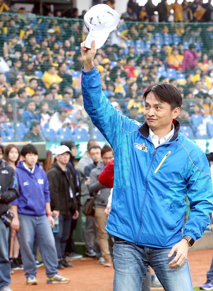 針對中華職棒正名台灣的聲音,中華職棒秘書長馮勝賢表示,改名要考慮國際體壇的接受度。 圖:翻攝自馮勝賢臉書 針對中華職棒正名台灣的聲音,中華職棒秘書長馮勝賢表示,改名要考慮國際體壇的接受度。 圖:翻攝自馮勝賢臉書