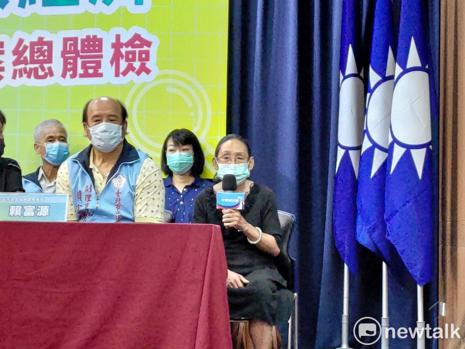 遭槍殺刑警林安順遺孀王貞文。 圖:黃建豪/攝 遭槍殺刑警林安順遺孀王貞文。 圖:黃建豪/攝