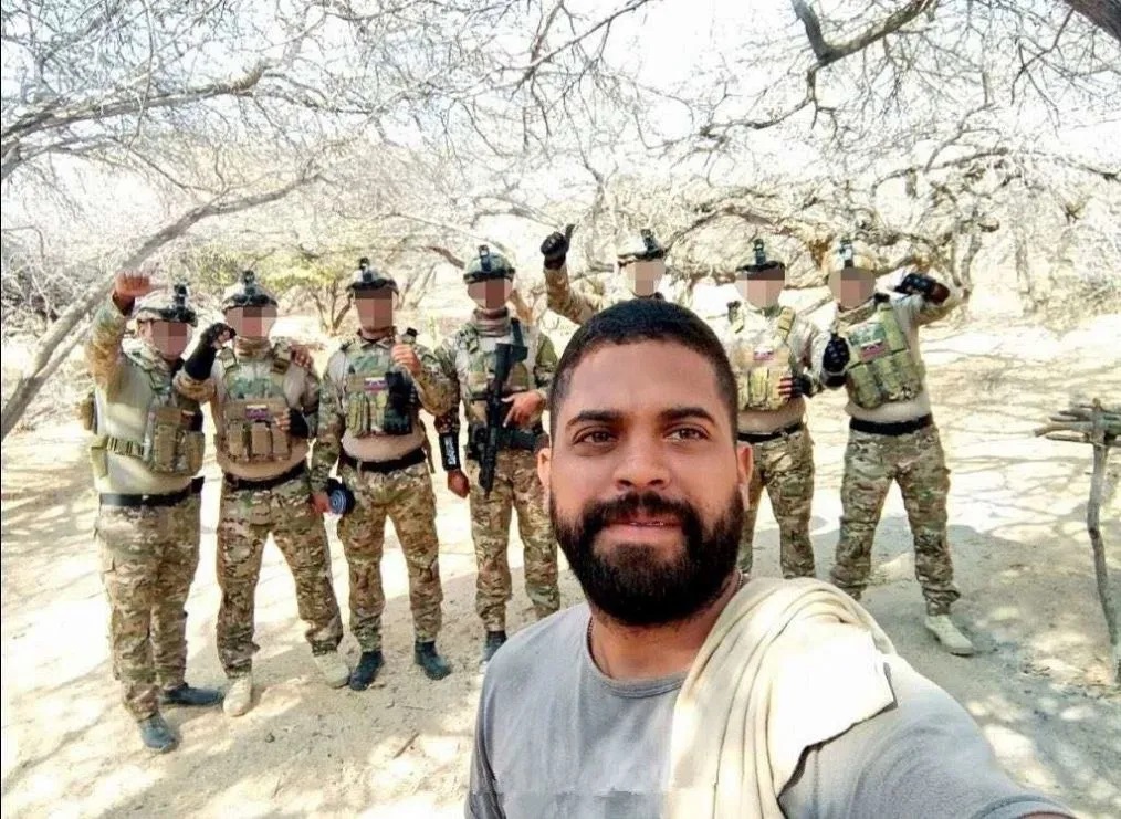 被捕的美國僱傭兵,曾經是伊拉克和阿富汗美軍服役,擁有實戰經驗。其中2個人名字叫盧克·丹曼和亞倫·貝里。 圖:翻攝自天朝野史 被捕的美國僱傭兵,曾經是伊拉克和阿富汗美軍服役,擁有實戰經驗。其中2個人名字叫盧克·丹曼和亞倫·貝里。 圖:翻攝自天朝野史