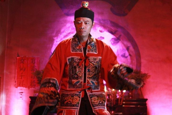 吳朋奉曾在電影《父後七日》中飾演道士,好演技讓顏寬恒印象相當深刻。 圖 : 翻攝自吳朋奉臉書 吳朋奉曾在電影《父後七日》中飾演道士,好演技讓顏寬恒印象相當深刻。 圖 : 翻攝自吳朋奉臉書