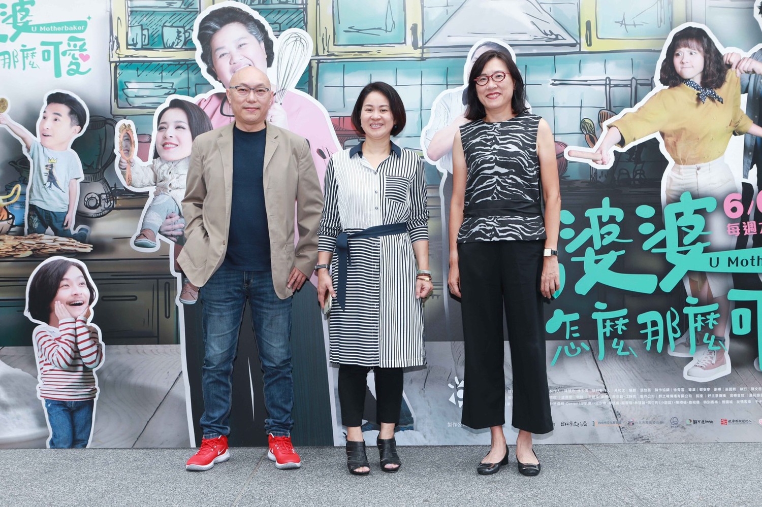導演鄧安寧(左)、製作人陳慧玲(中)、編劇溫怡惠(右)一同出席上檔記者會。 圖:公視/提供 導演鄧安寧(左)、製作人陳慧玲(中)、編劇溫怡惠(右)一同出席上檔記者會。 圖:公視/提供
