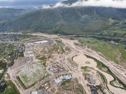 中國西南暴雨肆虐,據統計共造成廣西、貴州、湖南、四川、江西等13省1216萬人受災,78人死亡或失蹤。 圖:翻攝自中國封面新聞V微博 中國西南暴雨肆虐,據統計共造成廣西、貴州、湖南、四川、江西等13省1216萬人受災,78人死亡或失蹤。 圖:翻攝自中國封面新聞V微博
