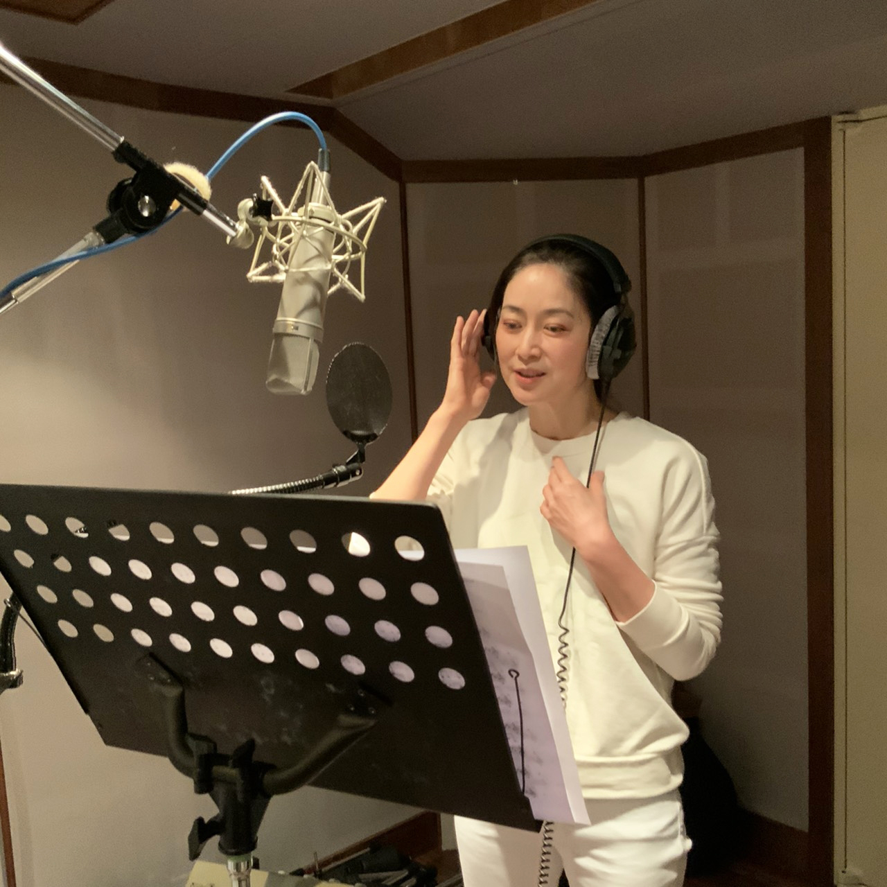 劉瑞琪表示因曾開刀聲帶受傷,這次演唱高音是最為挑戰的部分。 圖:全民大劇團/提供 劉瑞琪表示因曾開刀聲帶受傷,這次演唱高音是最為挑戰的部分。 圖:全民大劇團/提供