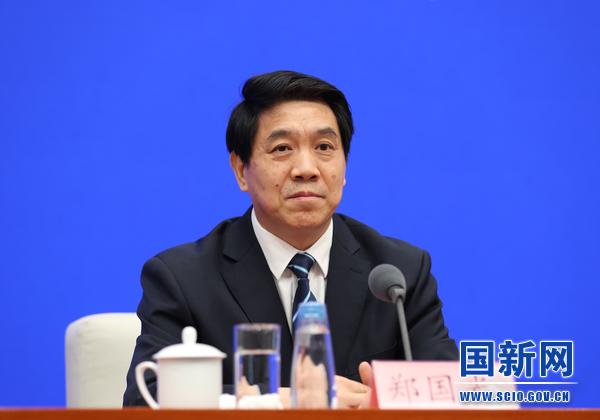 中國應急管理部副部長鄭國光表示,目前已派出12個工作組到重點省指導防汛救災工作,實行24小時值班職守, 24小時為防汛前方提供保障。 圖:翻攝自中國國務院新聞辦公室網站 中國應急管理部副部長鄭國光表示,目前已派出12個工作組到重點省指導防汛救災工作,實行24小時值班職守, 24小時為防汛前方提供保障。 圖:翻攝自中國國務院新聞辦公室網站