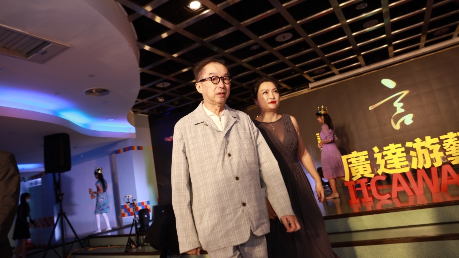 林百里與廣達文教基金會執行長徐繪珈 圖:廣達文教基金會提供 林百里與廣達文教基金會執行長徐繪珈 圖:廣達文教基金會提供