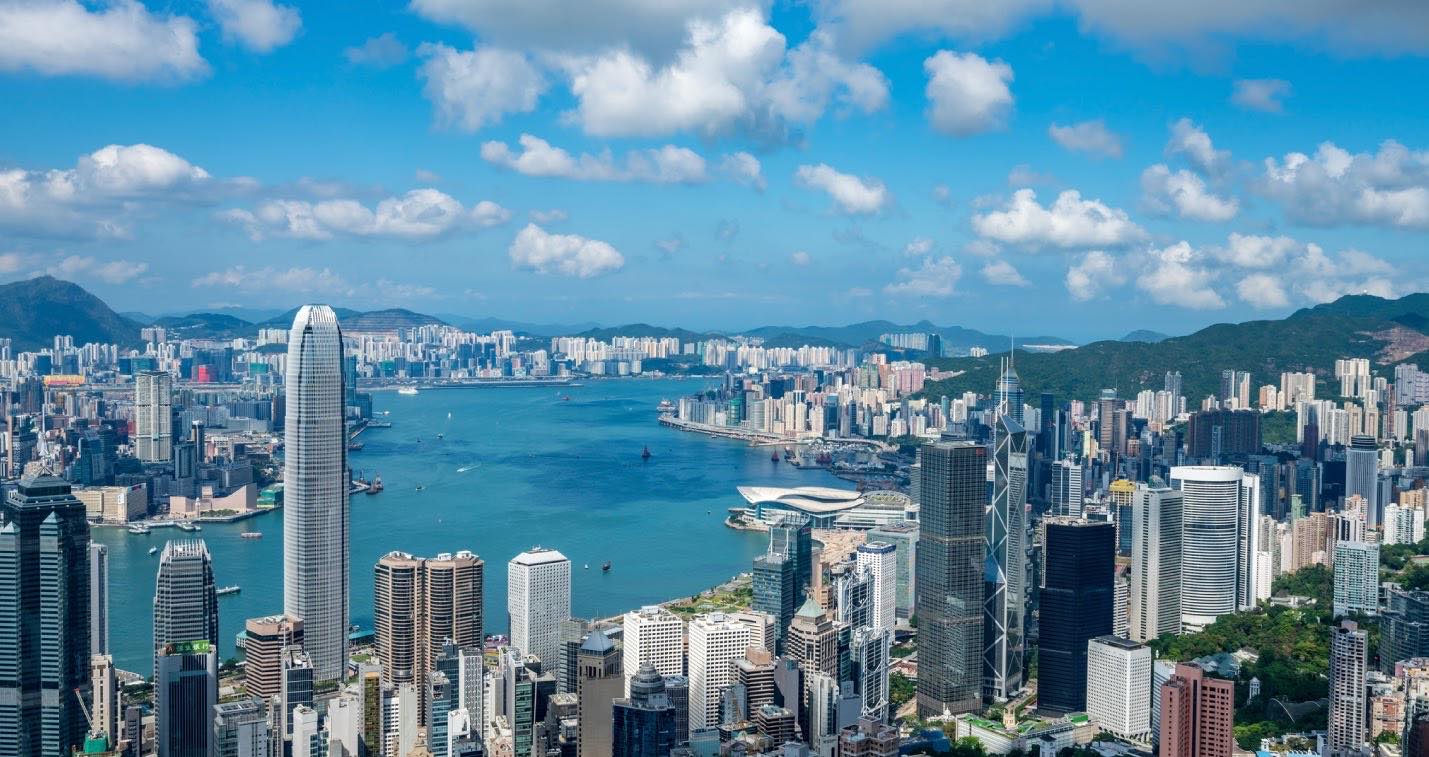 疫情趨緩 香港酒吧等場所有限度恢復營運
