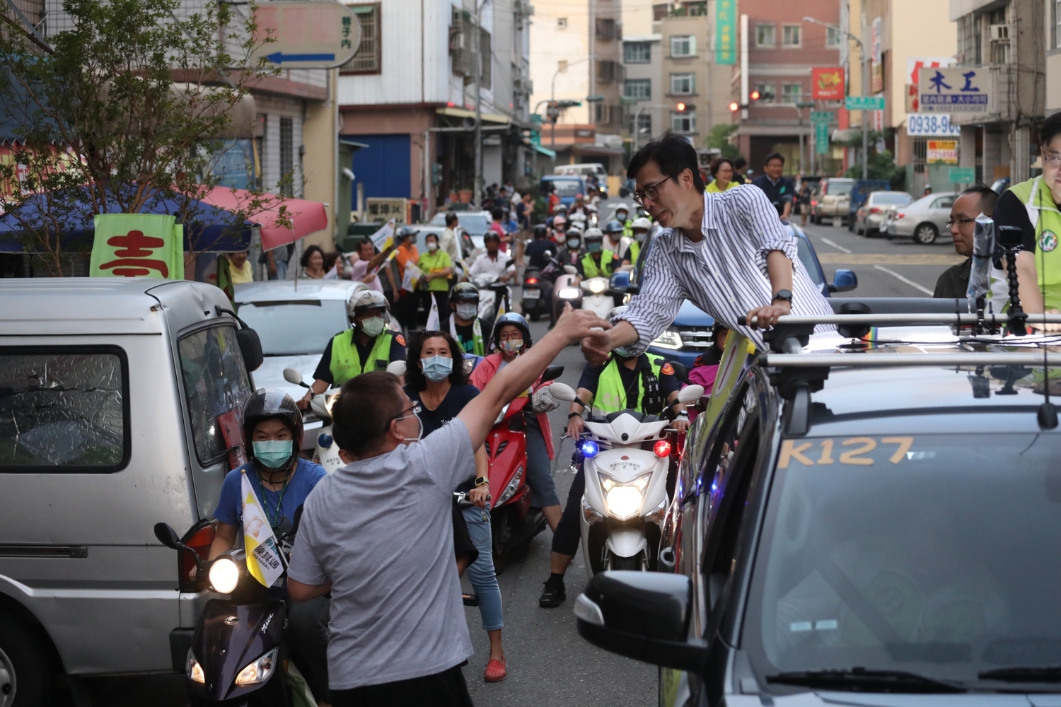 父親節回應陳哲男話題  陳其邁：希望父親有一個平靜的晚年