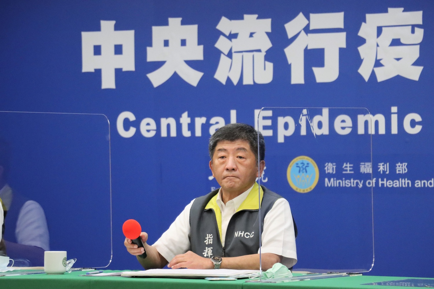 還不考慮入境普篩嗎？彰化無症狀少年採檢案 游淑慧三問陳時中